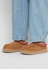 UGG Tazz