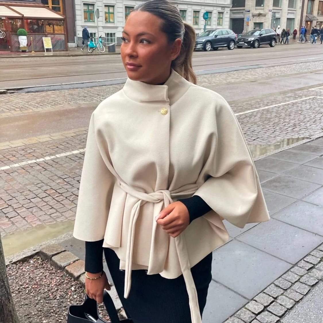 Missäy Poncho Blair