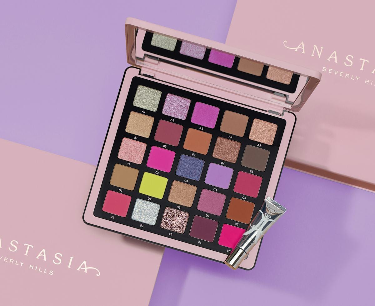 Norvina PRO Pigment Palette Vol.4
