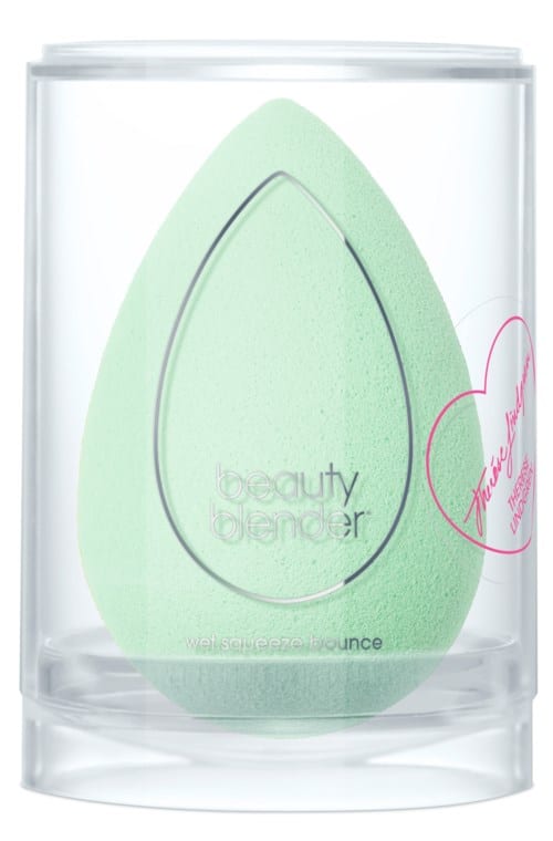 beautyblender x Therése Lindgren Signature Blender