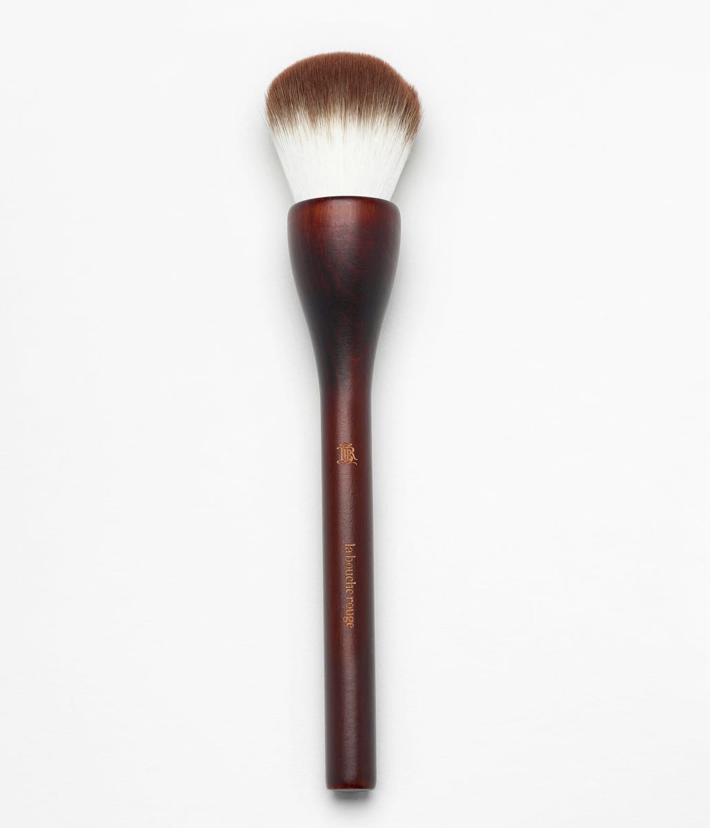 La bouche rouge the powder brush