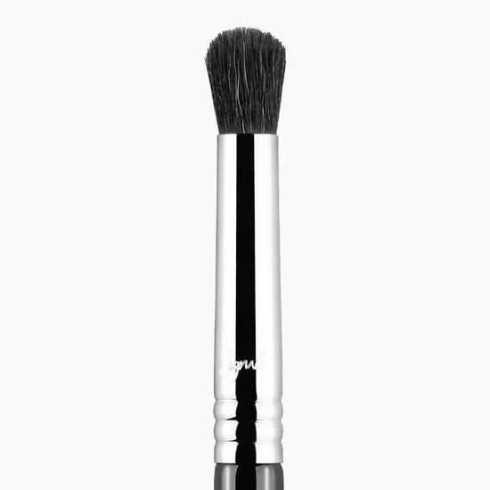 Sigma Beauty E39 Buff & Blend Brush