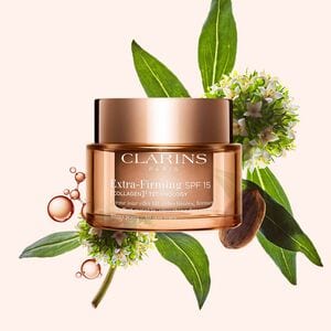 Clarins Extra-Firming Jour Lift Effect Wrinkle-Smoothing Day Cream SPF15
