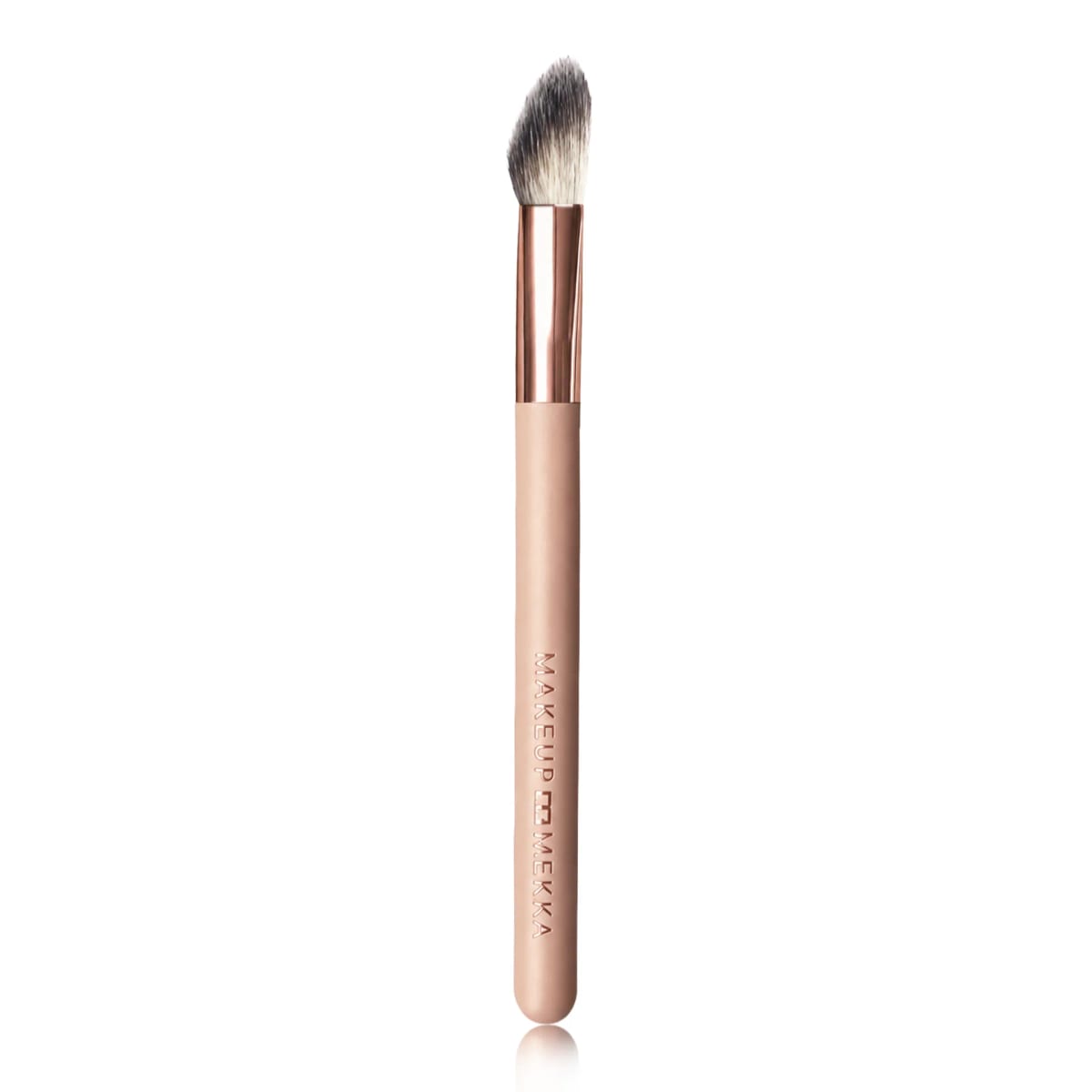 Makeup Mekka 330 Brightening Concealer Brush