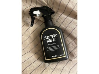 Lush Super Milk Body Spray