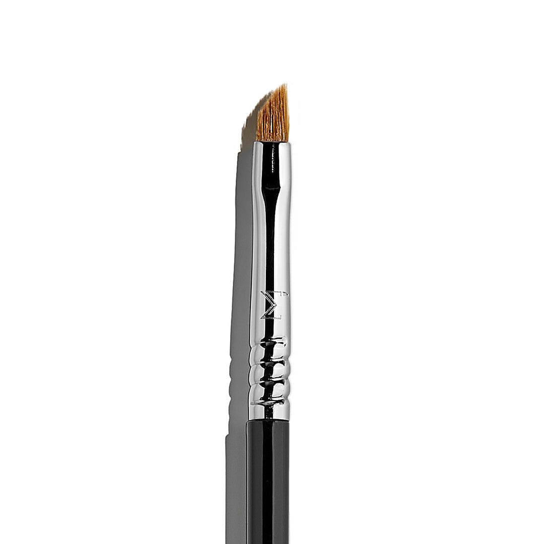 Sigma Beauty Chrome E06 Winged Liner Brush