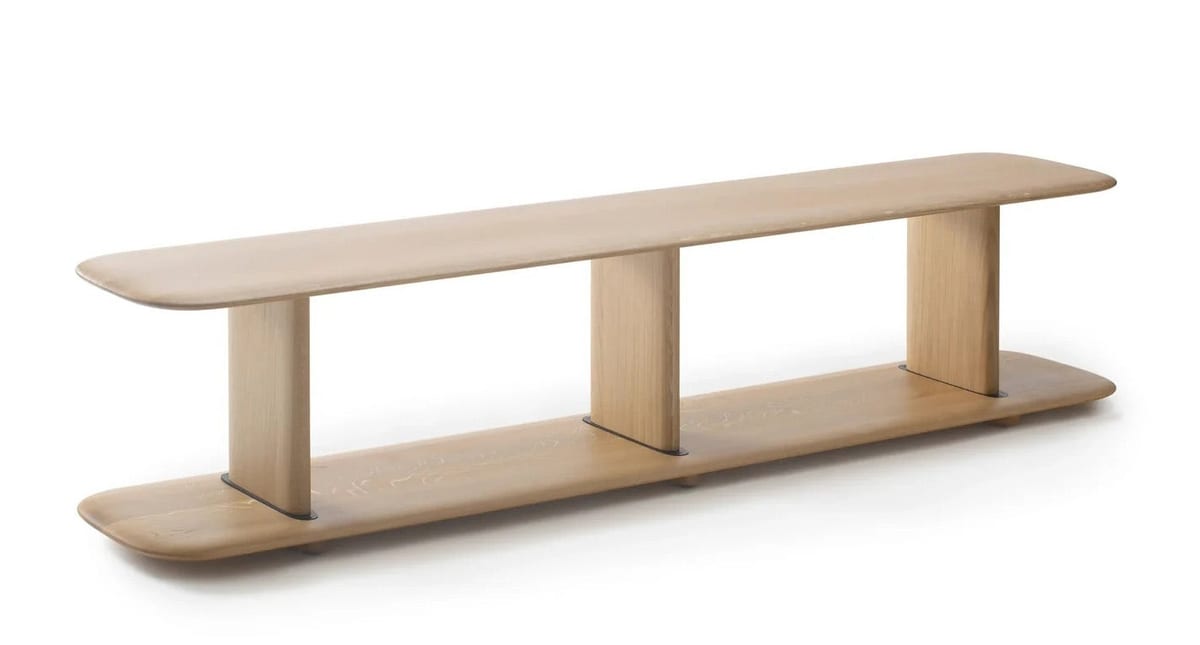 Nikari Poeme shelf