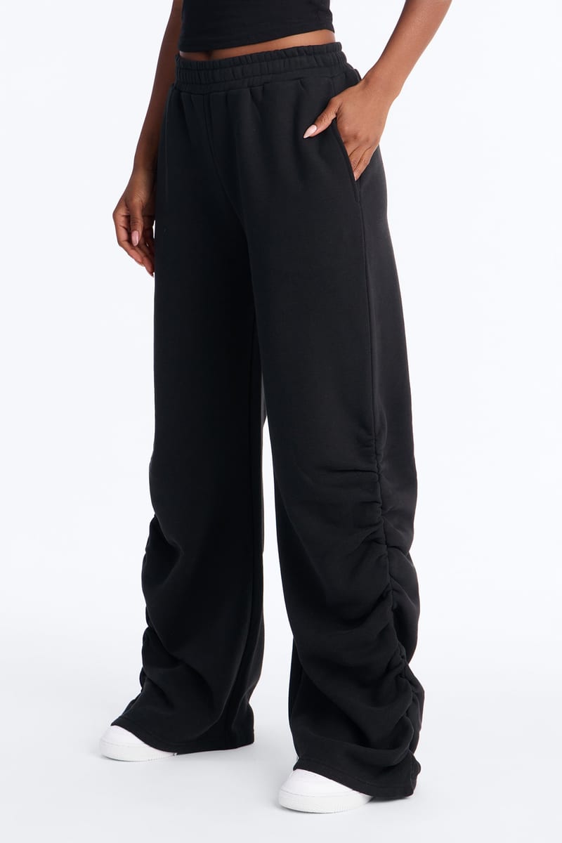Fashion Nova Meghan Ruched Leg Fleece Lounge Pant
