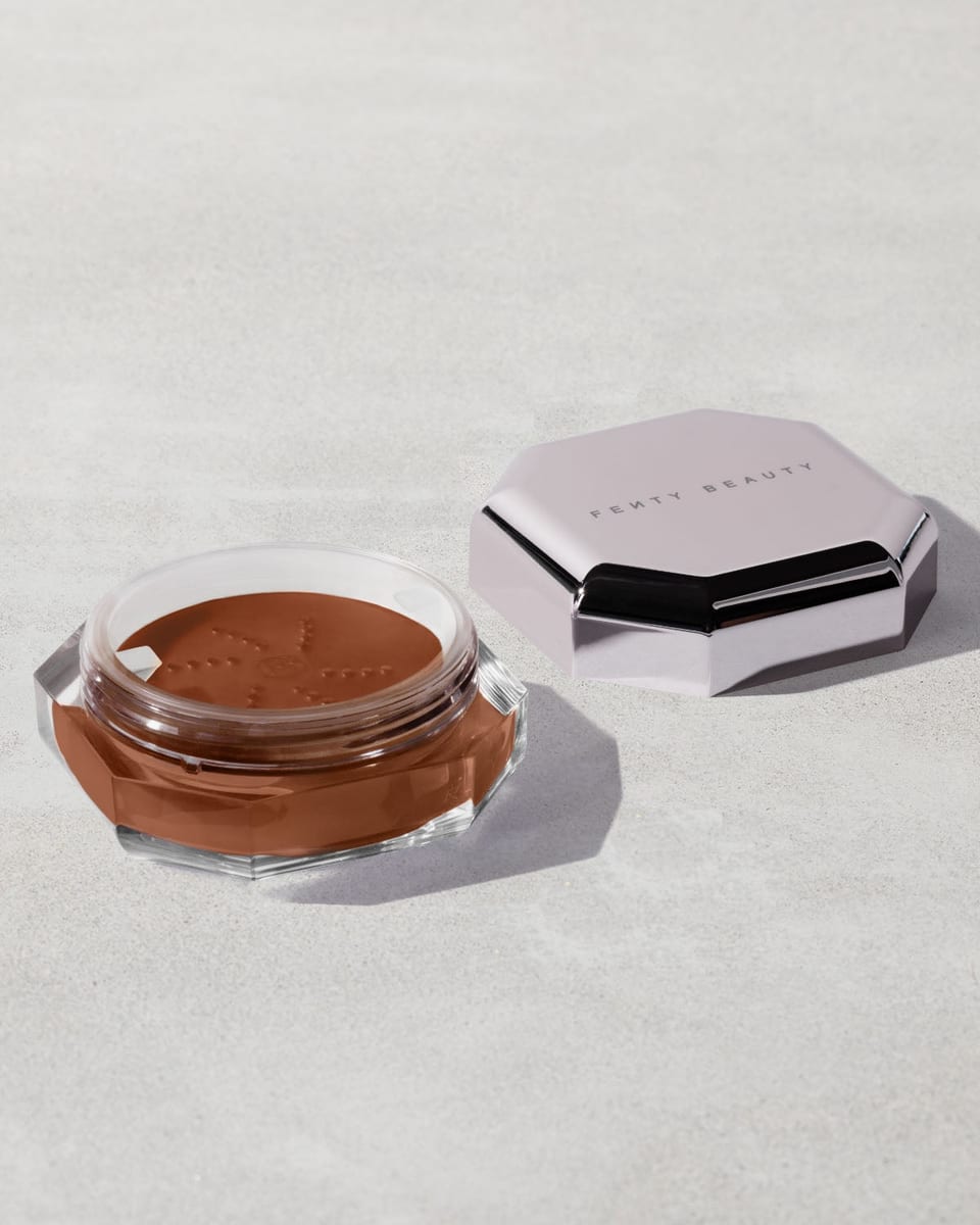 Fenty Beauty Set It Down Superfine Blurring Setting Powder