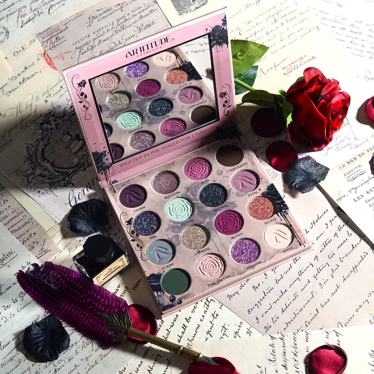Arttitude Cosmetics Ink & Roses - Magnetic Palette