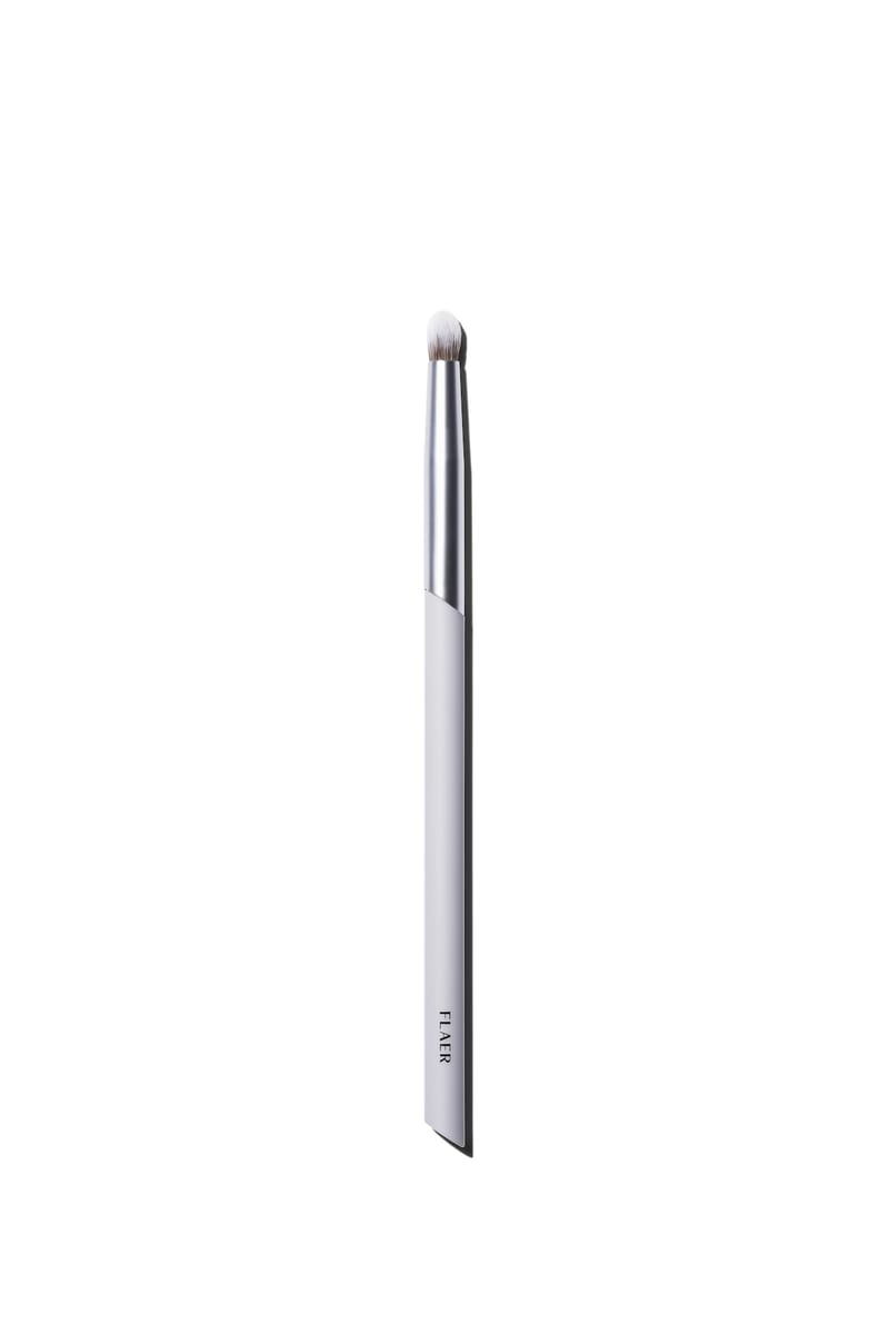 FLAER 403 Smokey Eyeshadow Brush
