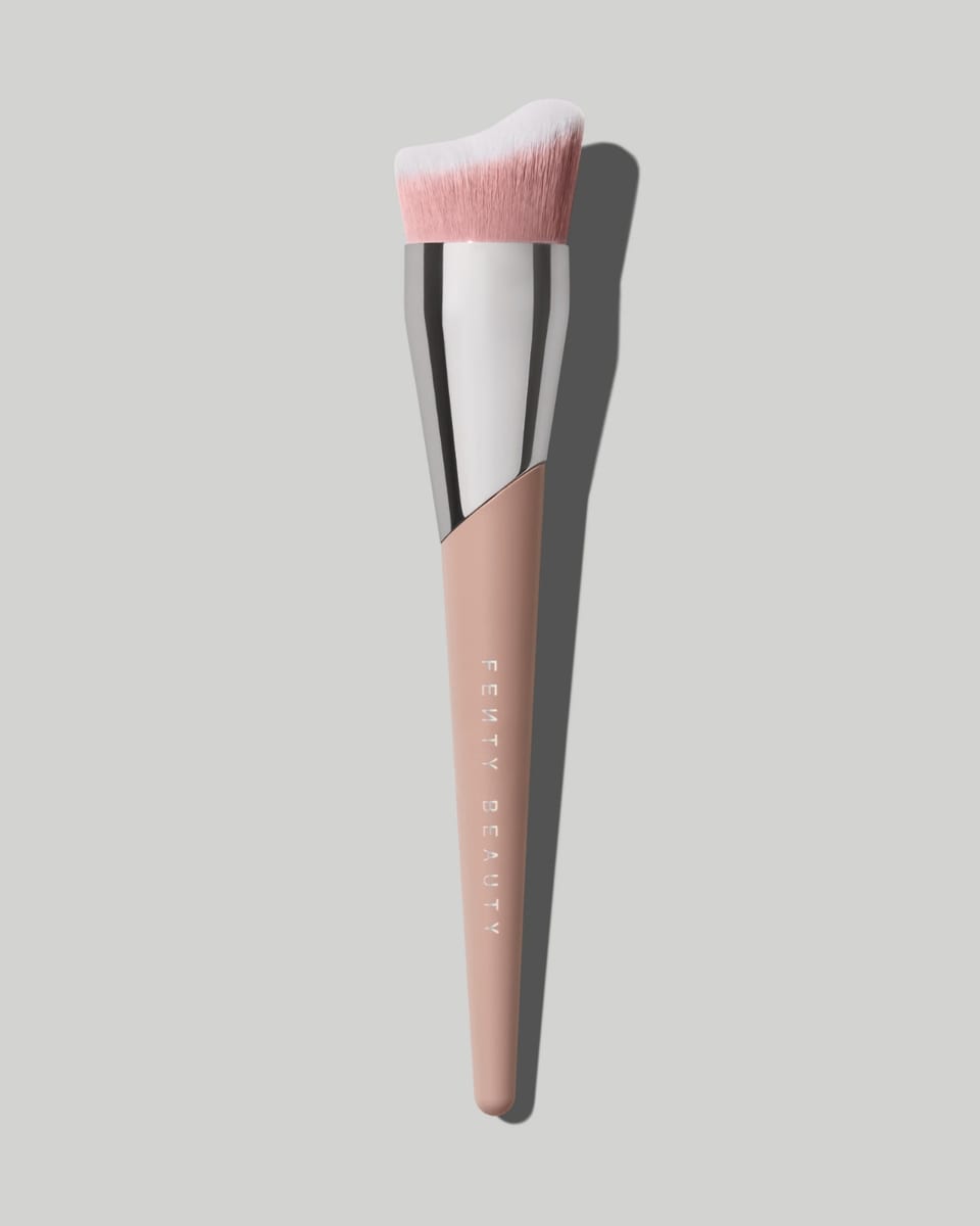 Fenty Beauty Fluid Flex Foundation Brush 165