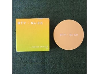 NA-KD Bronzer